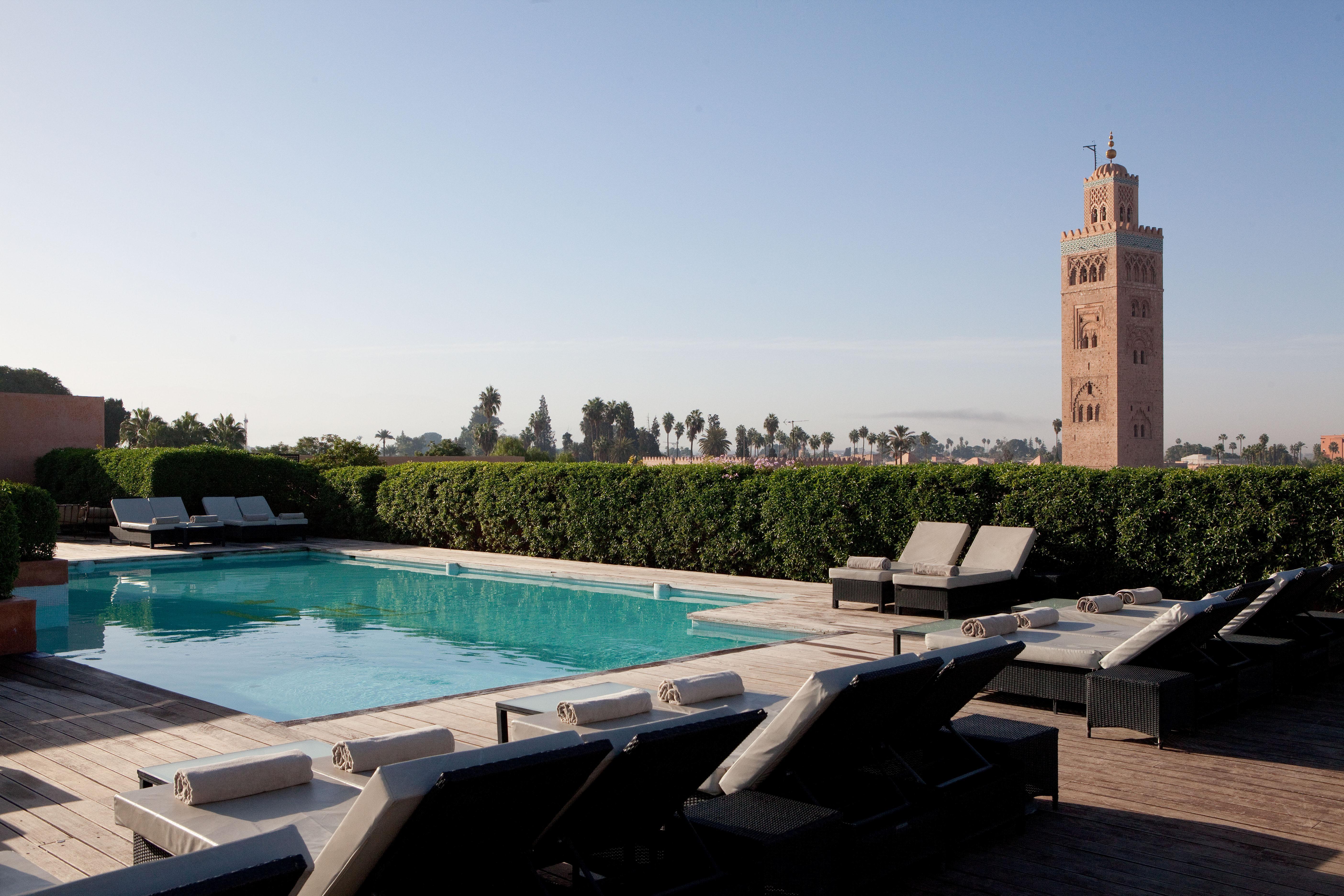 Les Jardins De La Koutoubia Hotel Marrakesh Exterior foto The swimming pool at the hotel