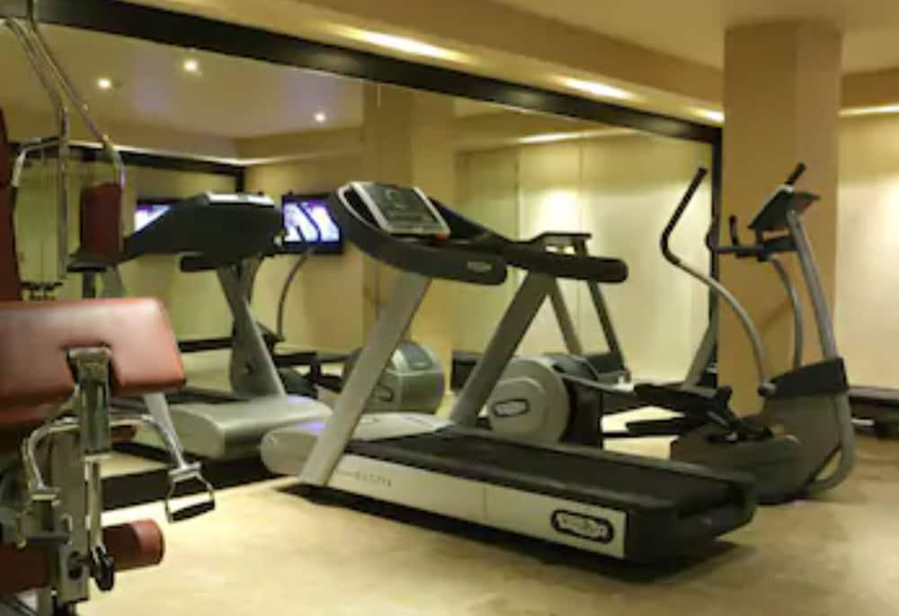Les Jardins De La Koutoubia Hotel Marrakesh Exterior foto A treadmill