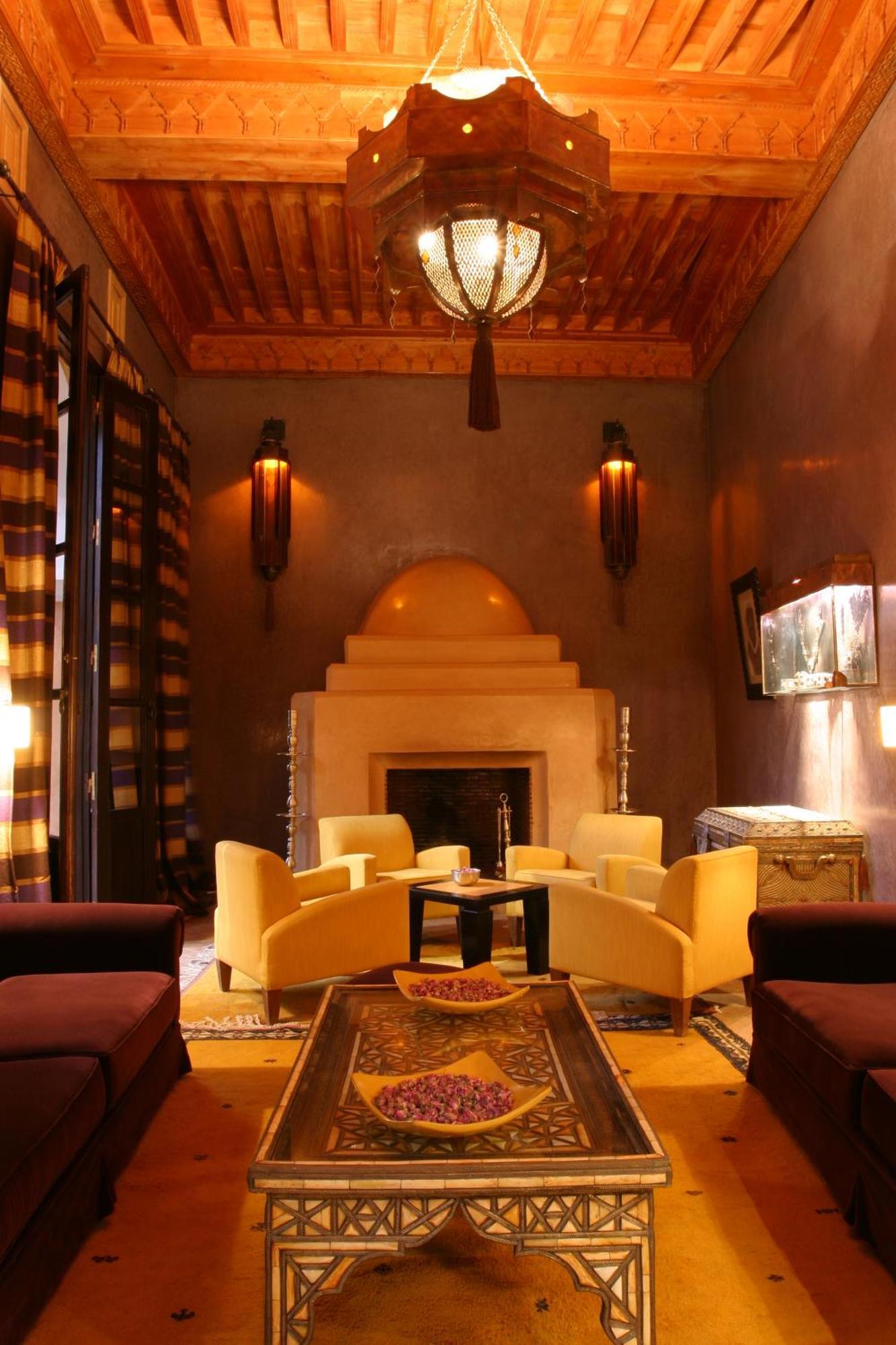 Les Jardins De La Koutoubia Hotel Marrakesh Exterior foto The library at the hotel